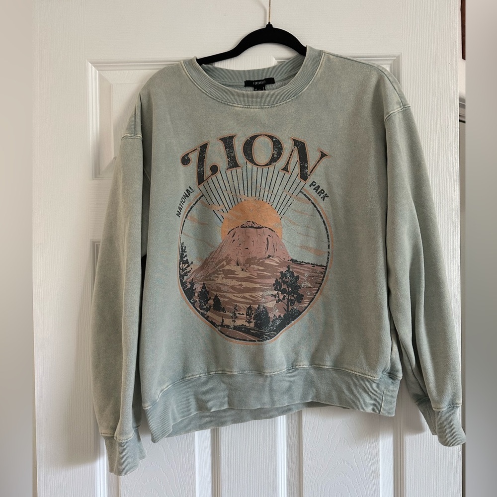 Forever 21 Sweaters